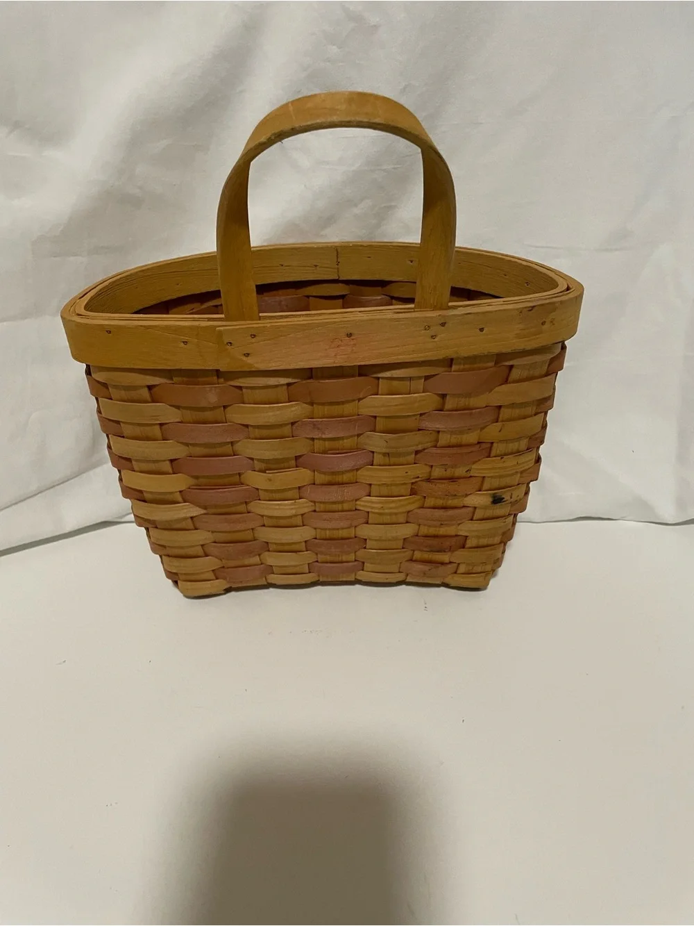 Handwoven Tan Basket Tote with Star Accent